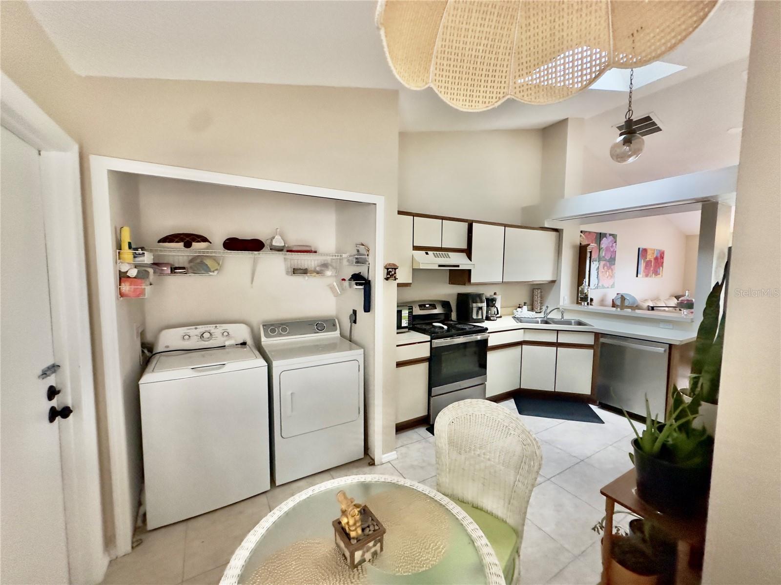 Image 19 of 38 For 13329 Laver Lane