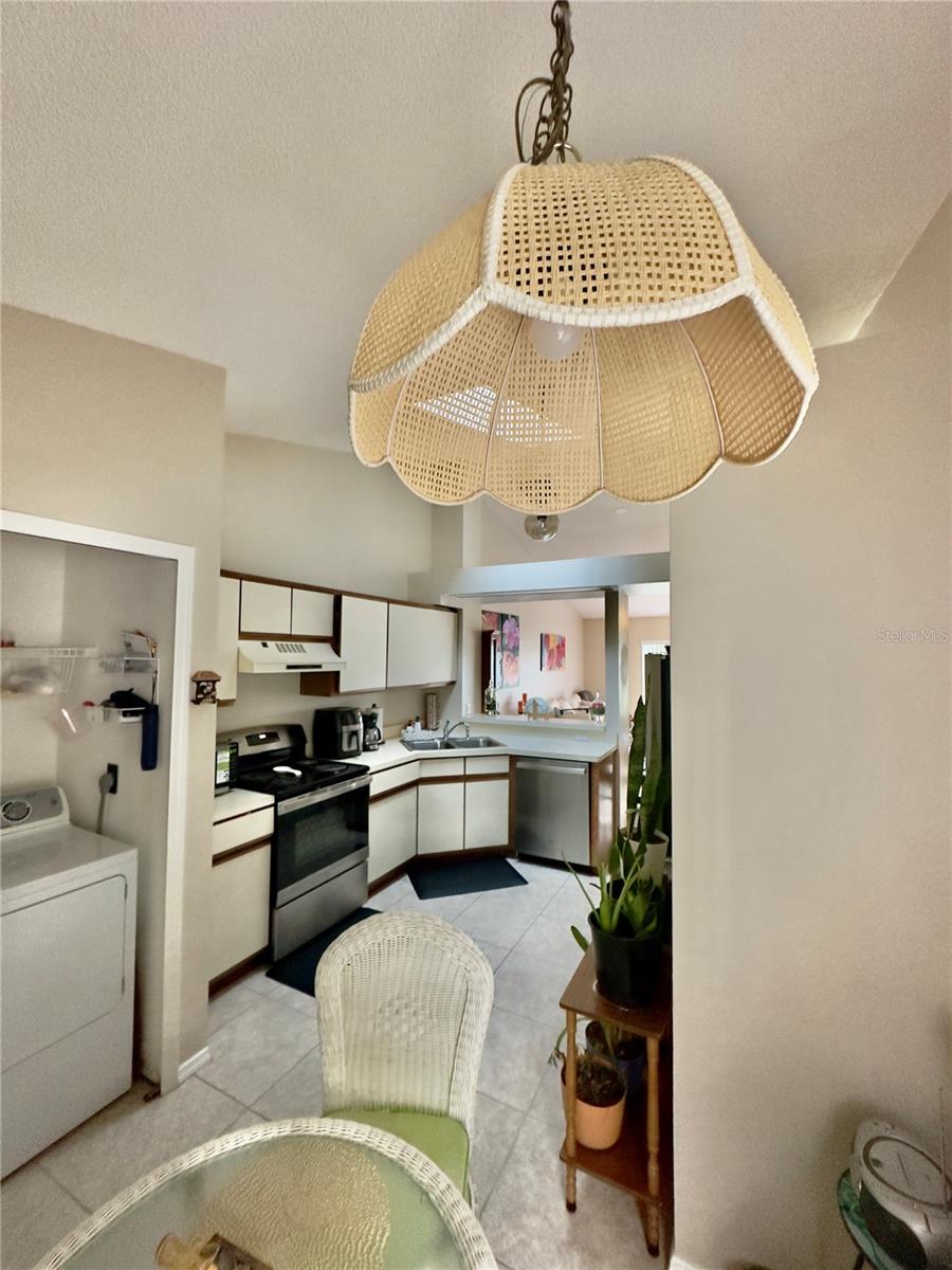 Image 20 of 38 For 13329 Laver Lane