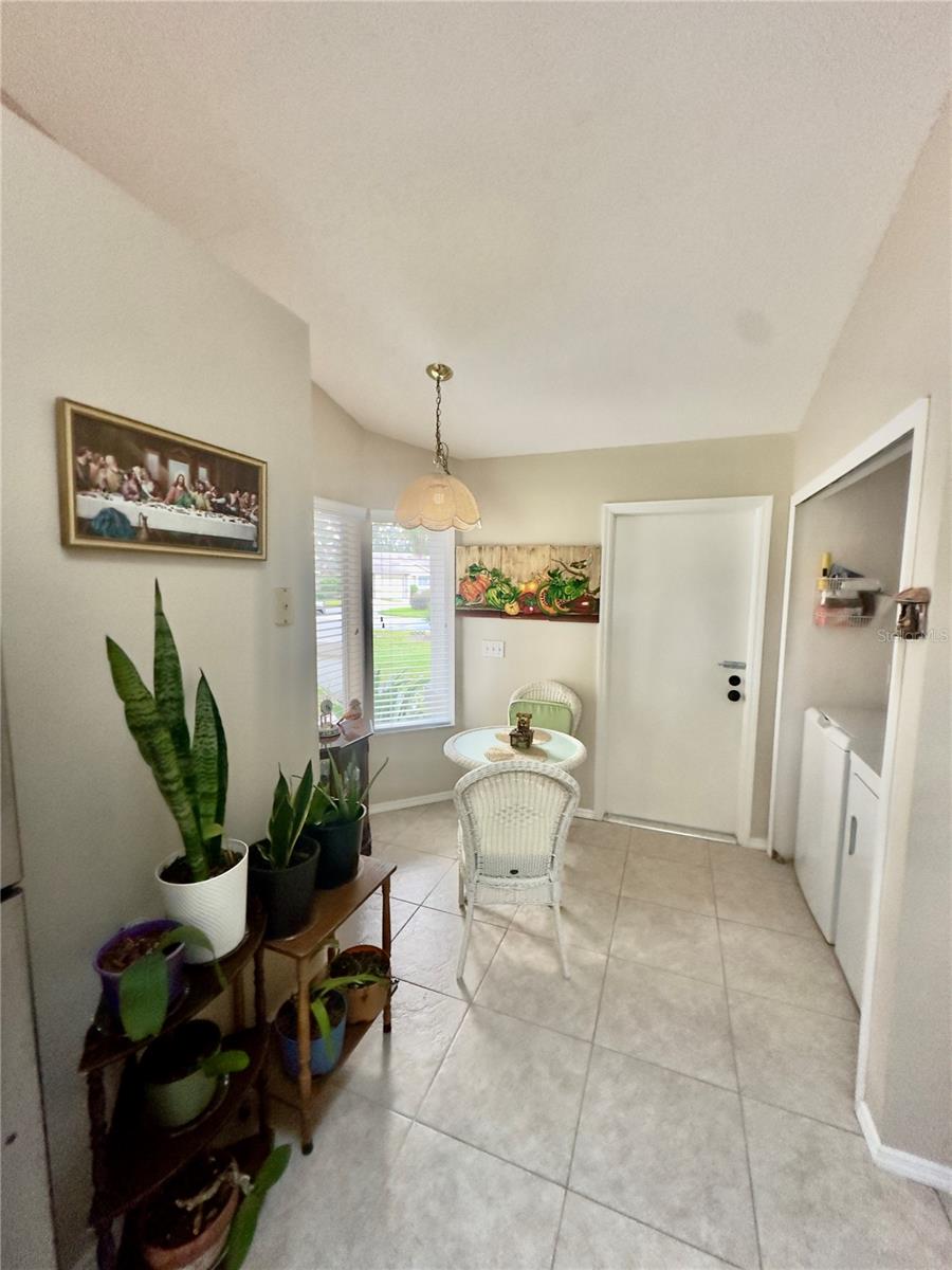 Image 25 of 38 For 13329 Laver Lane