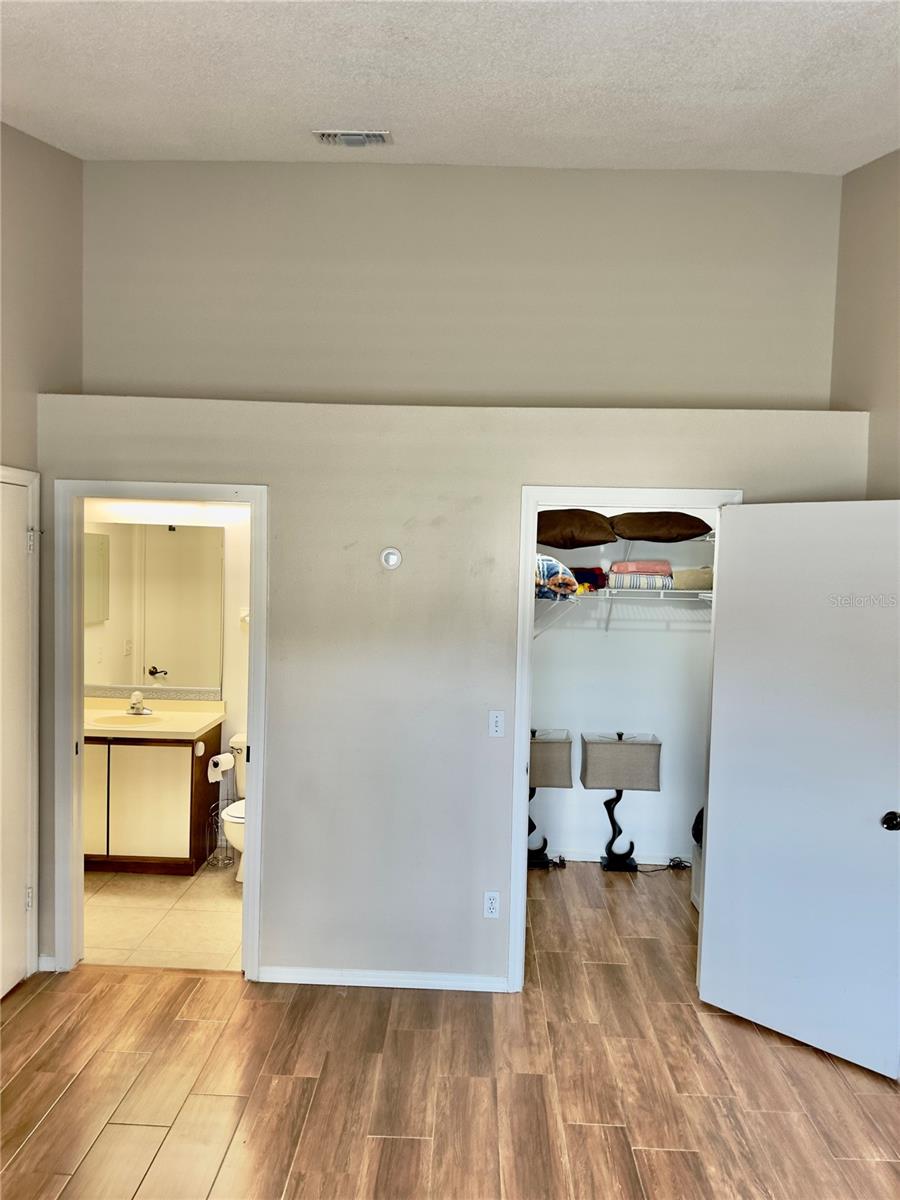 Image 27 of 38 For 13329 Laver Lane