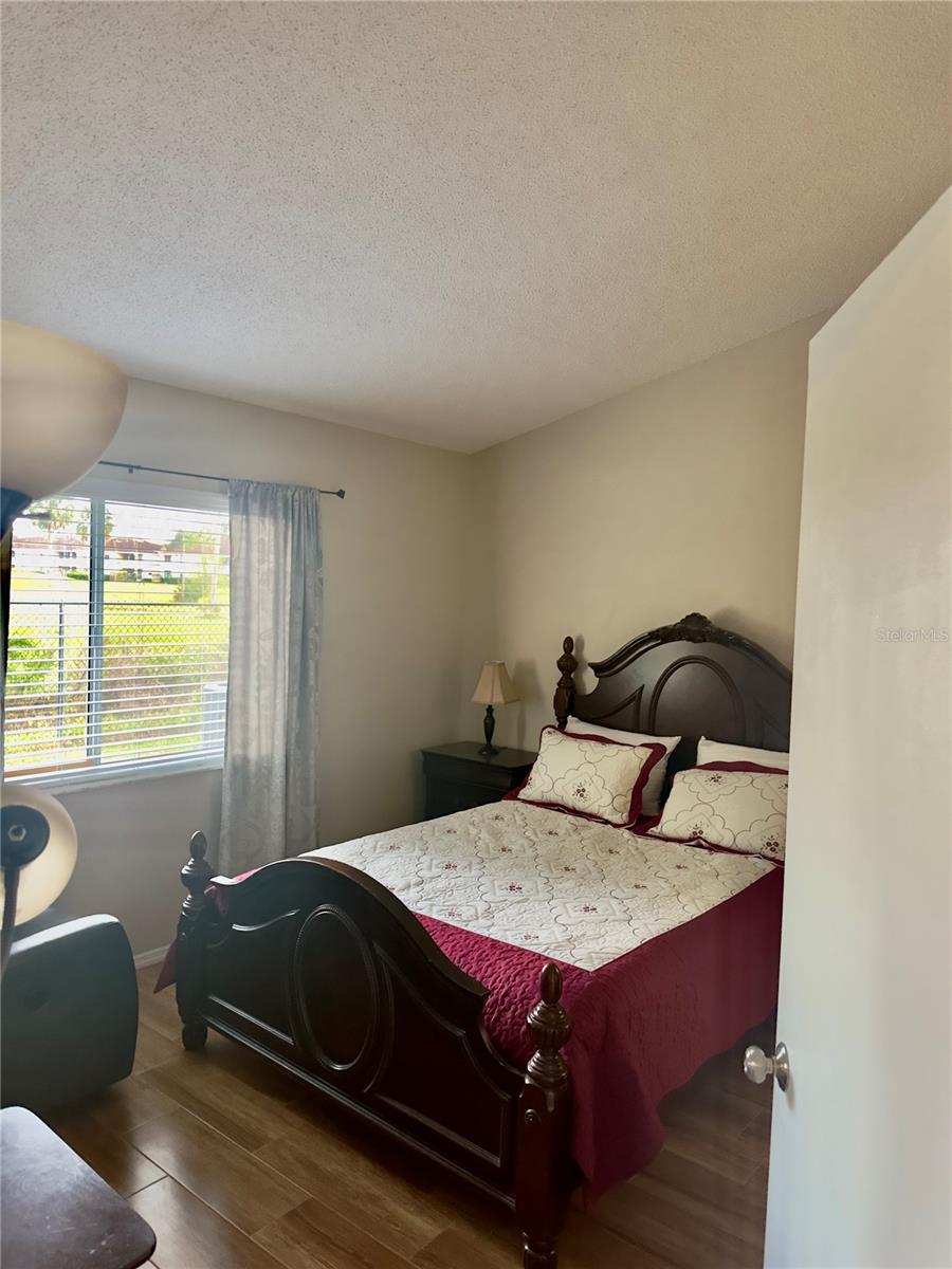 Image 31 of 38 For 13329 Laver Lane