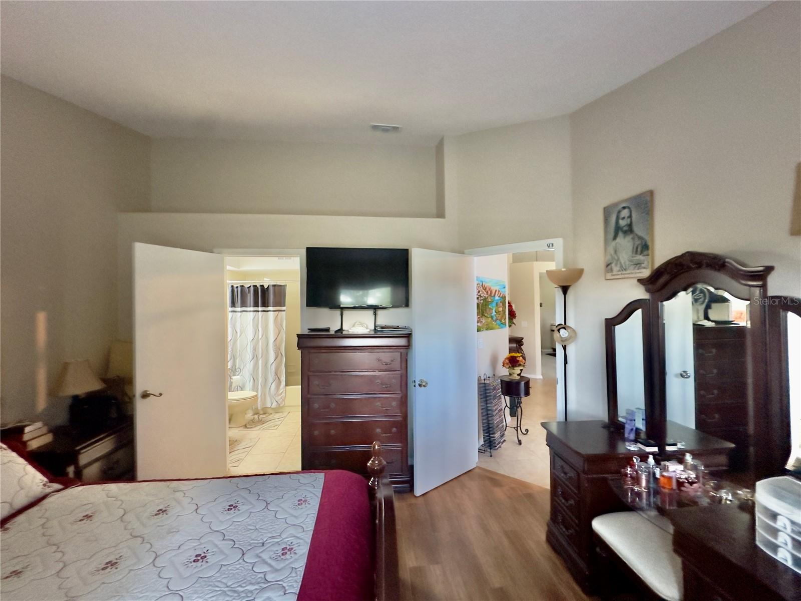 Image 32 of 38 For 13329 Laver Lane