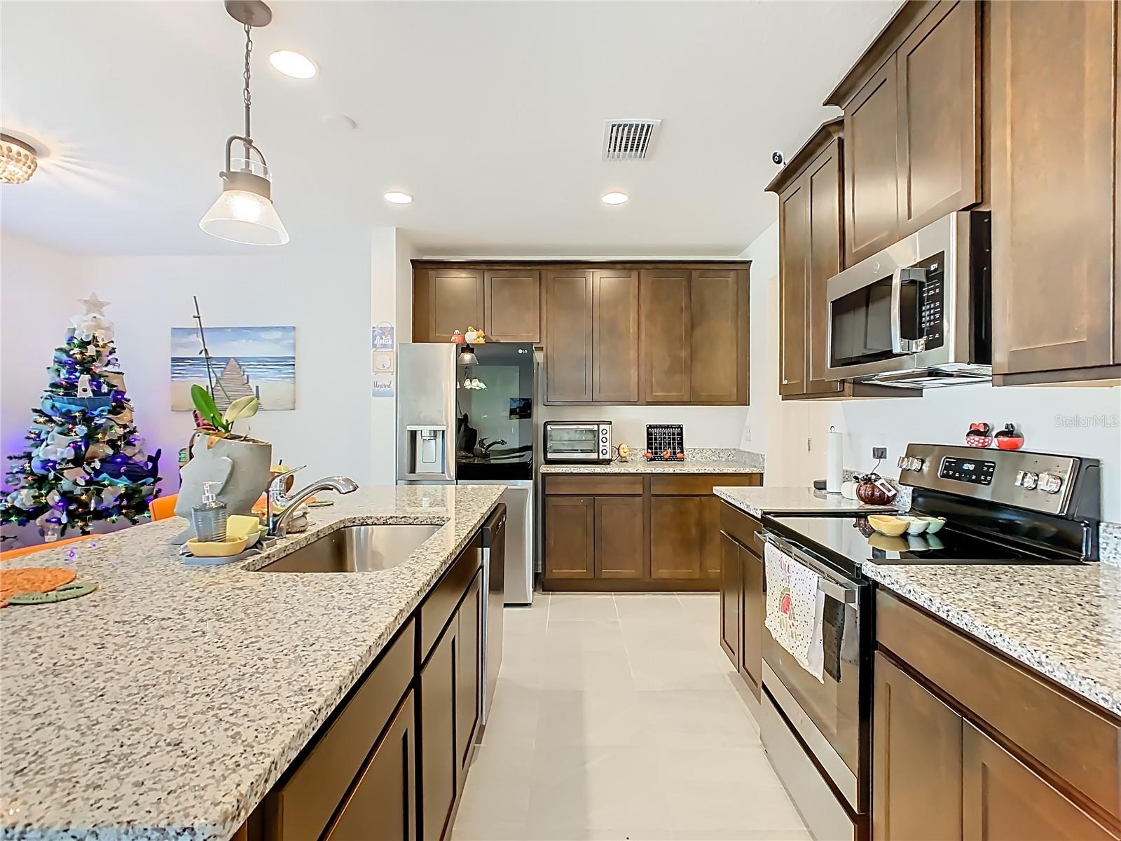 Image 10 of 49 For 1653 Swan Swim Drive