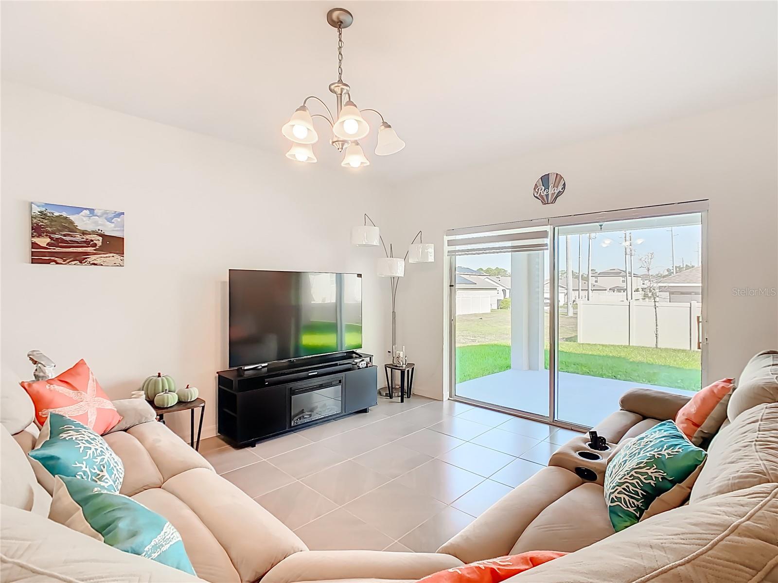 Image 9 of 49 For 1653 Swan Swim Drive