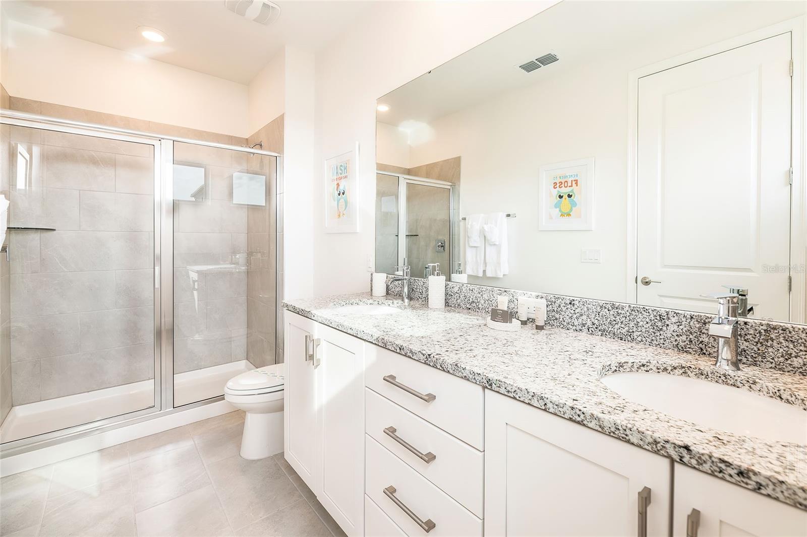 Image 29 of 92 For 801 Golden Bear Drive