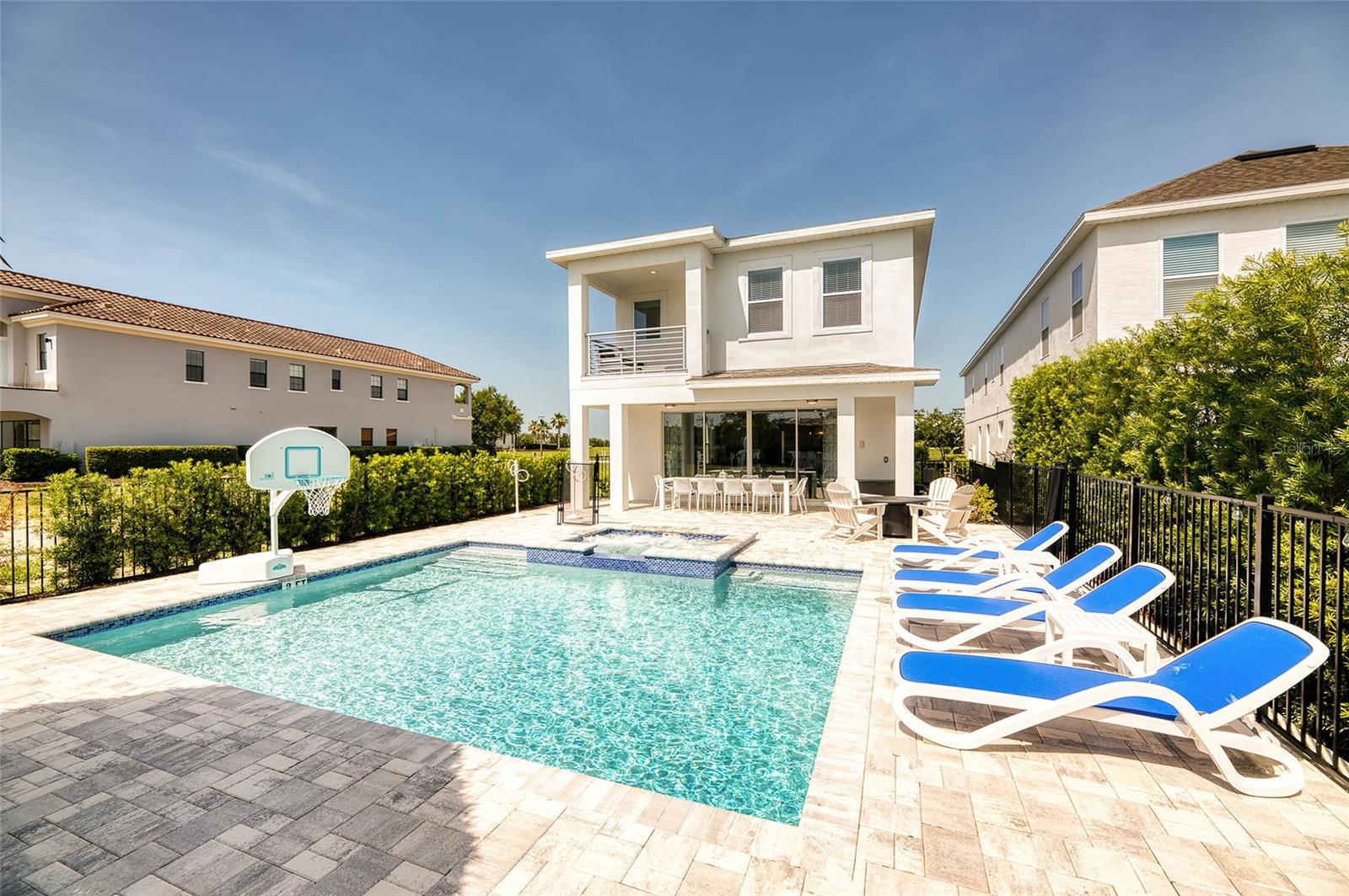 Image 42 of 92 For 801 Golden Bear Drive