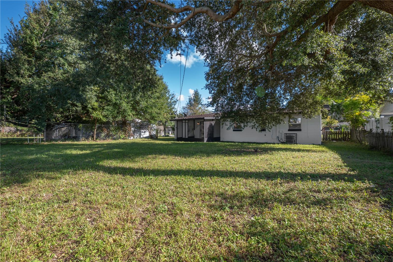 Image 25 of 32 For 4605 Elmira Place