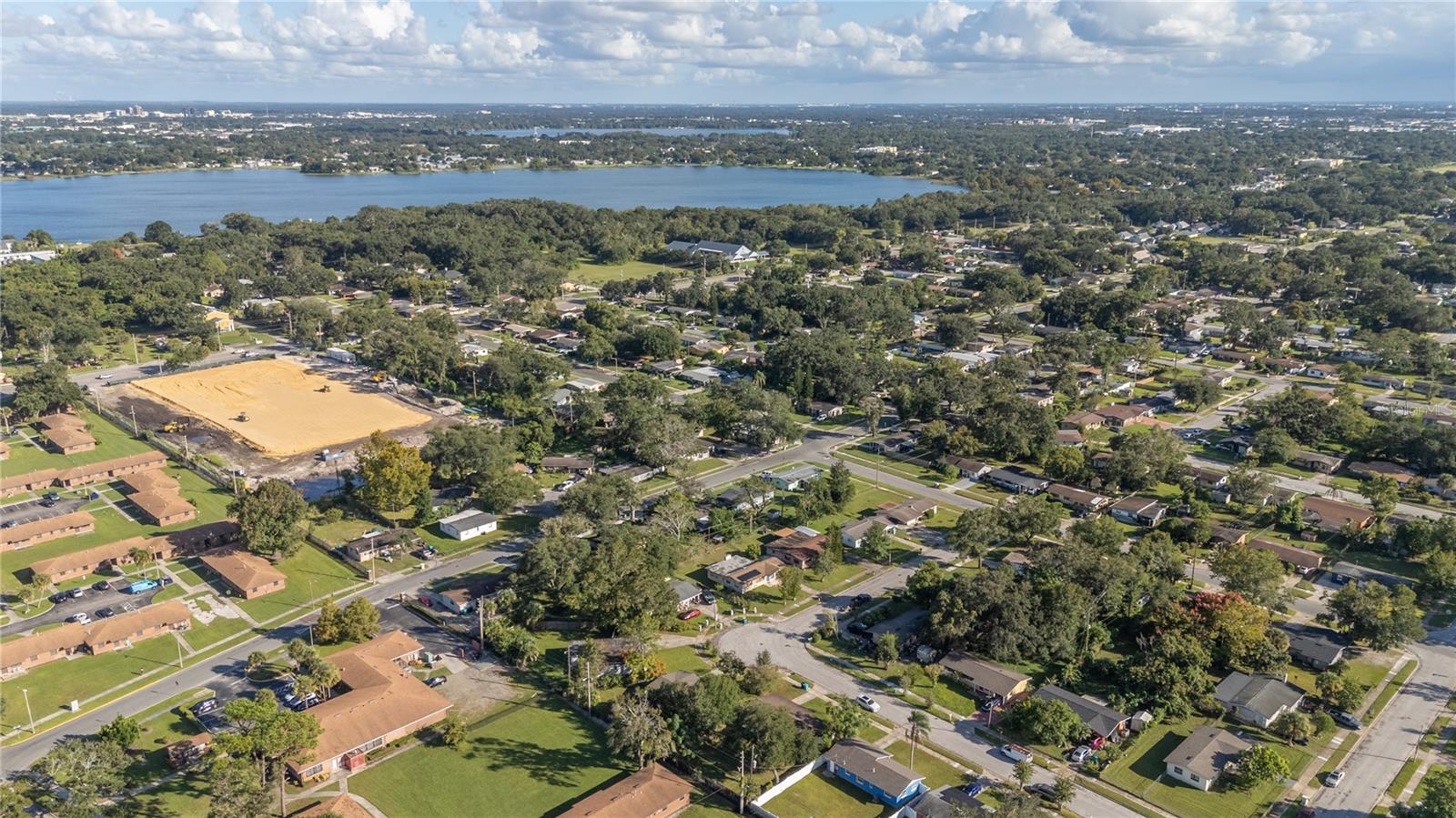 Image 31 of 32 For 4605 Elmira Place