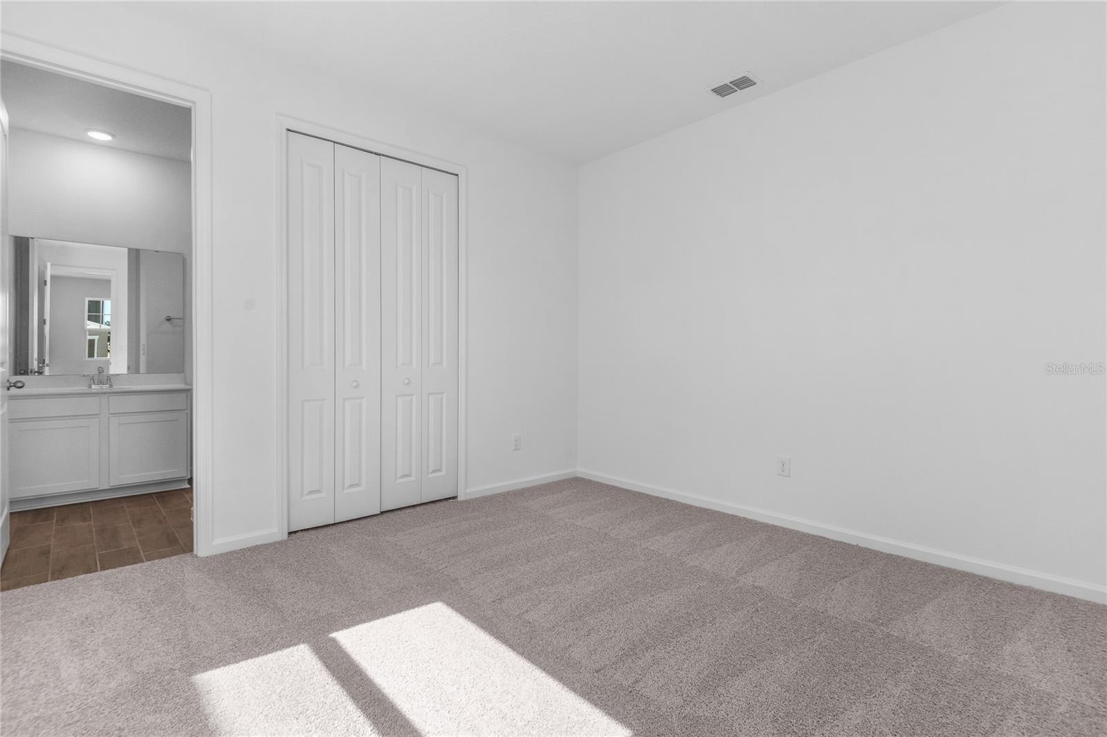 Image 10 of 27 For 6154 64th Terrace