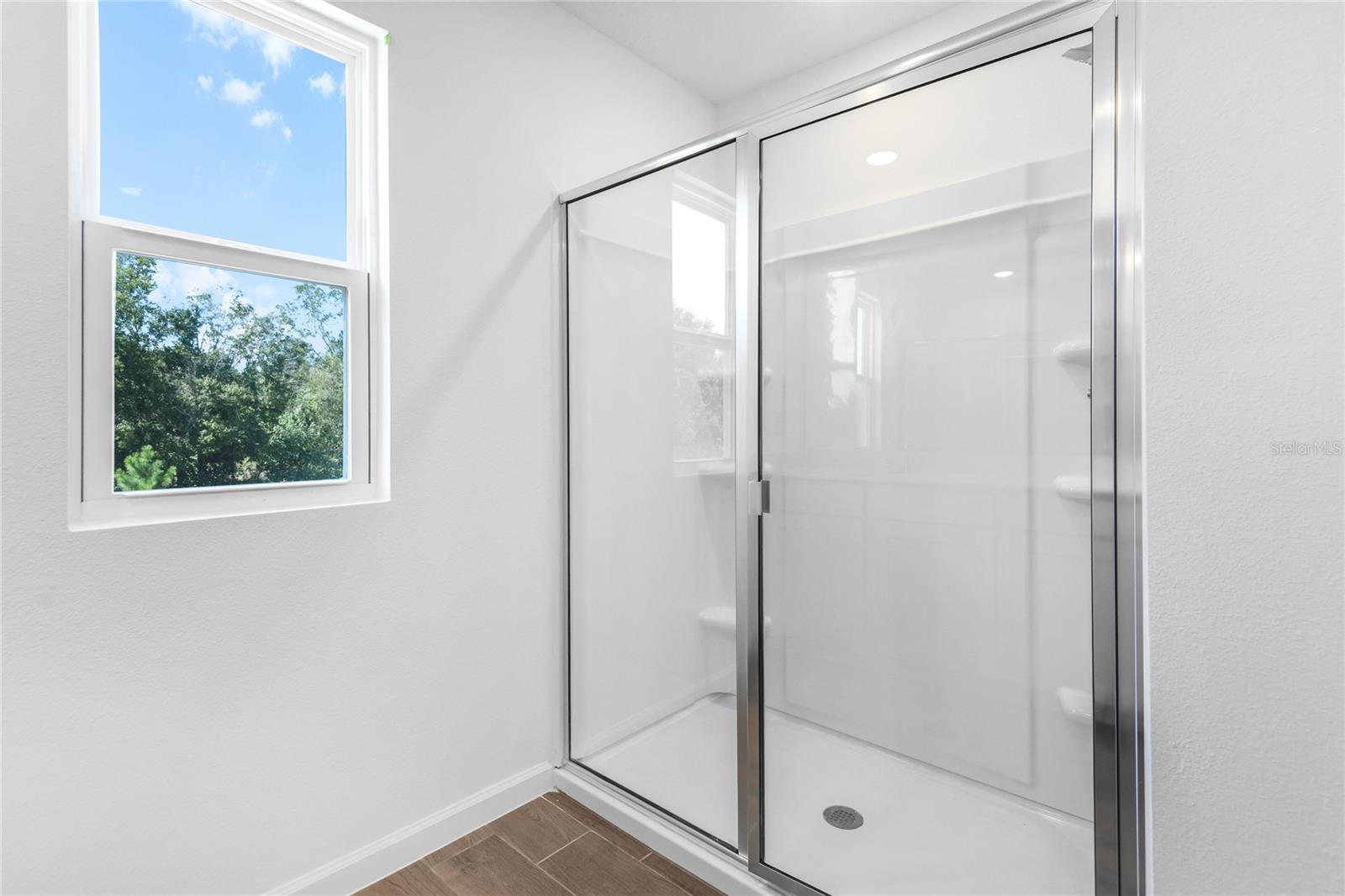 Image 15 of 27 For 6154 64th Terrace