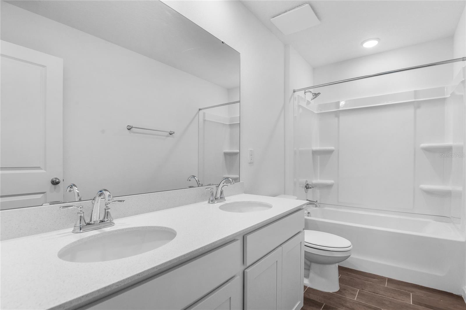 Image 16 of 27 For 6154 64th Terrace