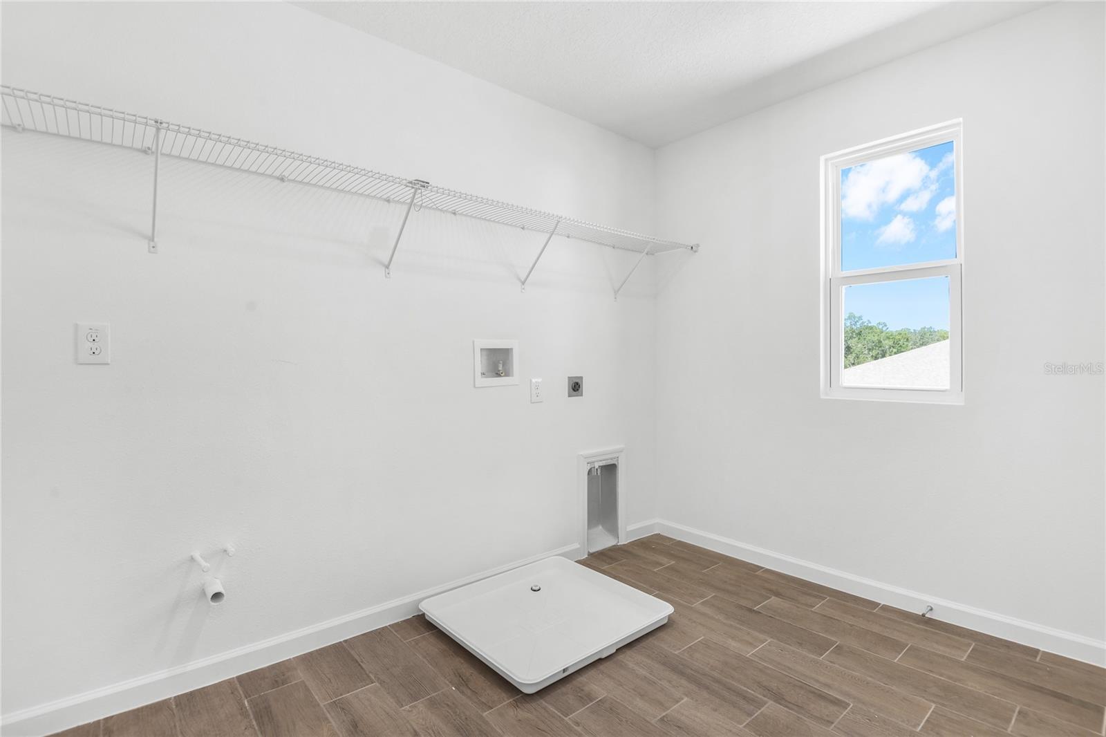 Image 20 of 27 For 6154 64th Terrace