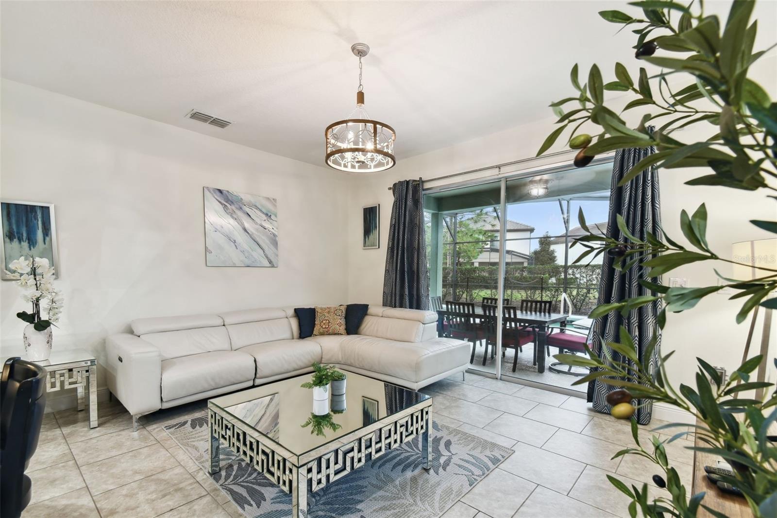 Image 10 of 70 For 5349 Oakbourne Avenue