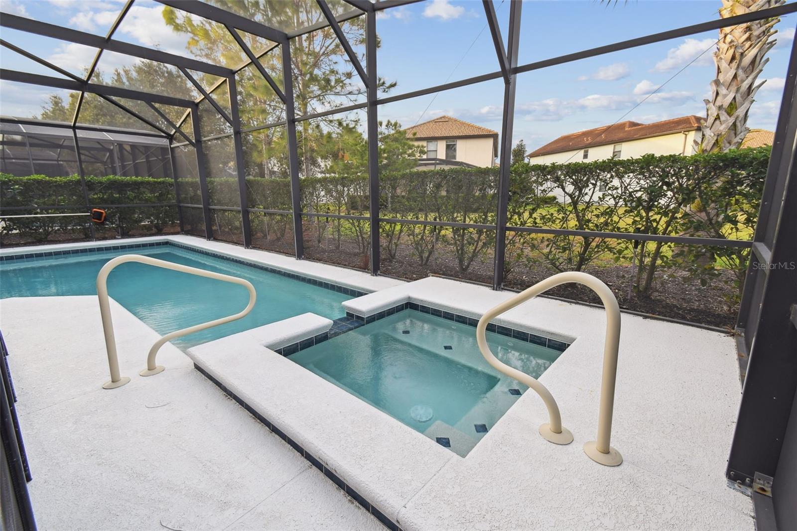 Image 2 of 70 For 5349 Oakbourne Avenue