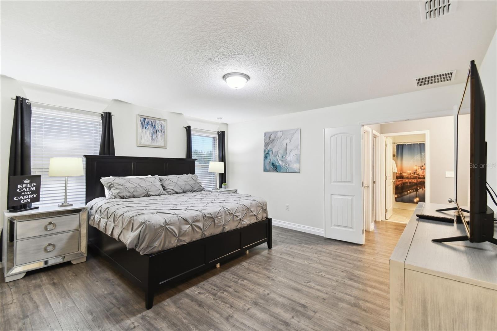 Image 23 of 70 For 5349 Oakbourne Avenue