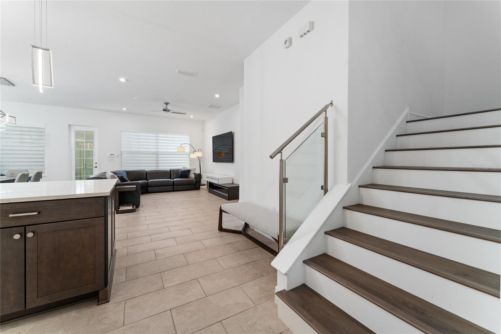 Image 9 of 30 For 6606 Bridgman Street