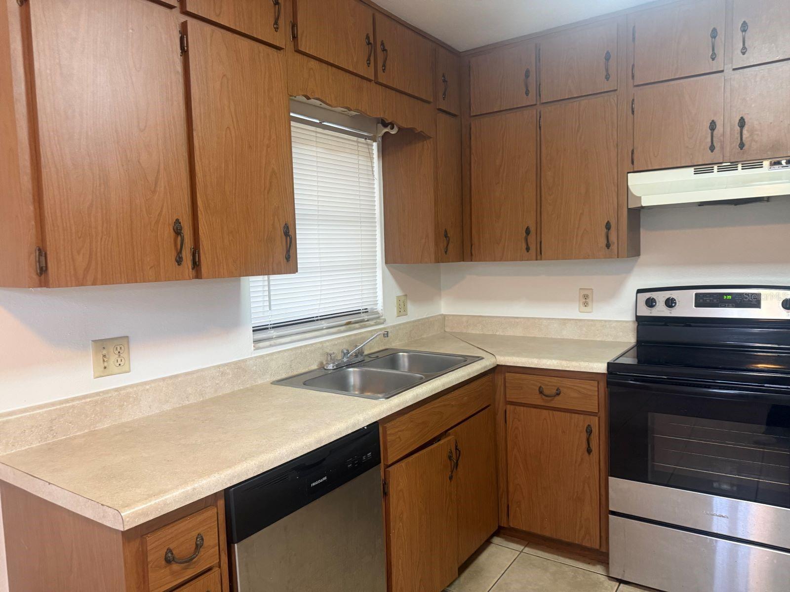 Image 3 of 10 For 1507 Tennessee Avenue