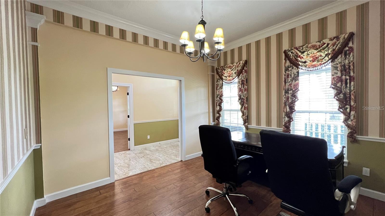 Image 15 of 83 For 934 Westpark Drive