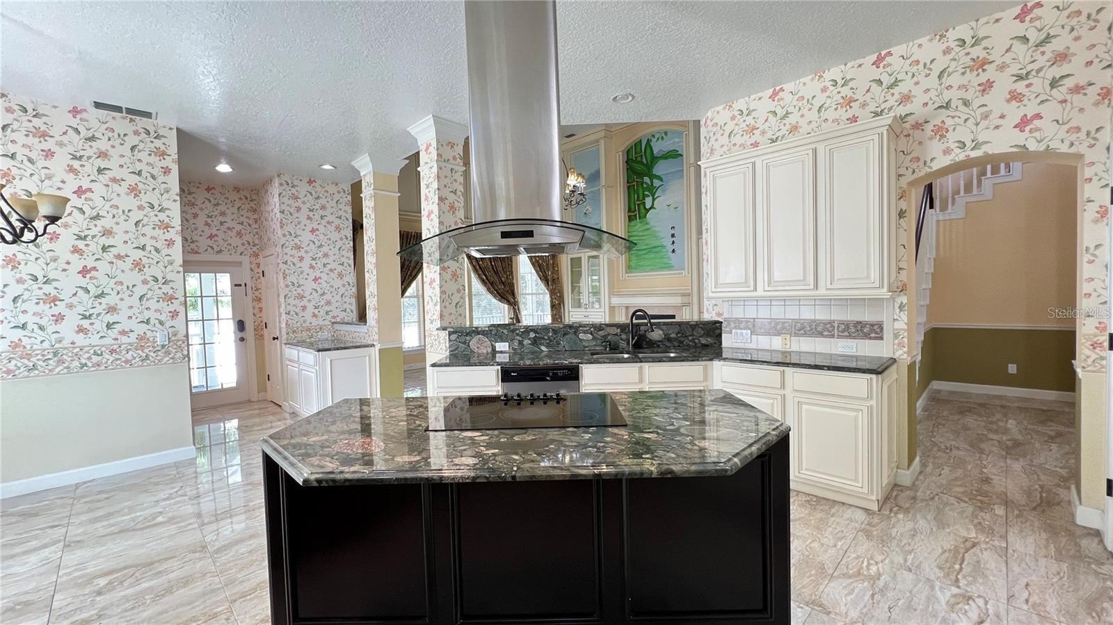 Image 30 of 83 For 934 Westpark Drive