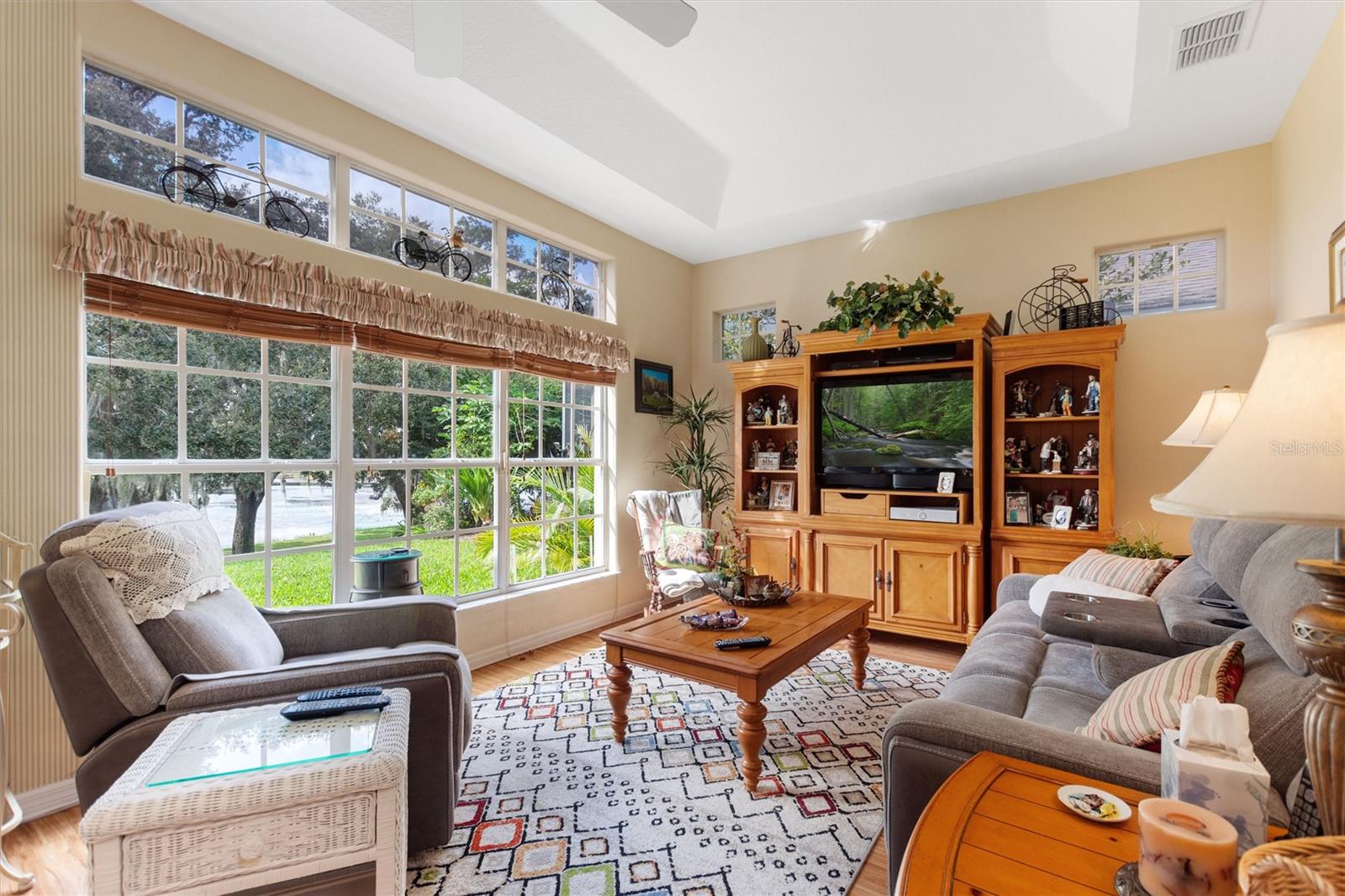 Image 2 of 63 For 205 Cunningham Drive