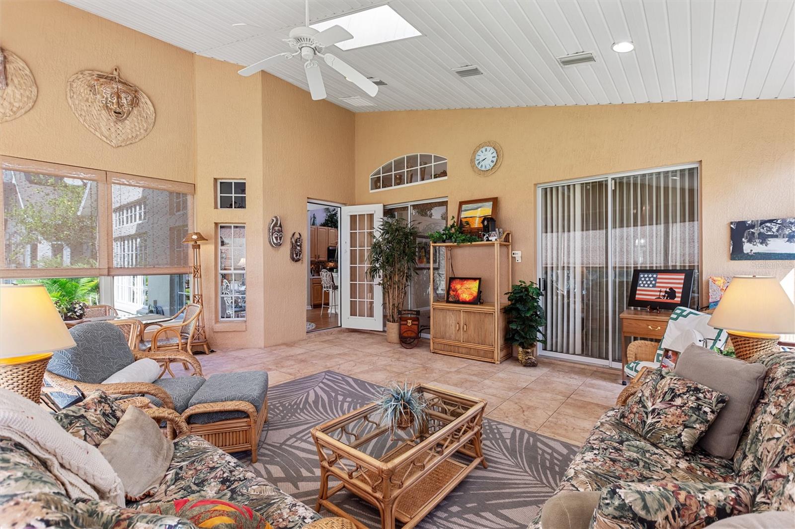 Image 20 of 63 For 205 Cunningham Drive