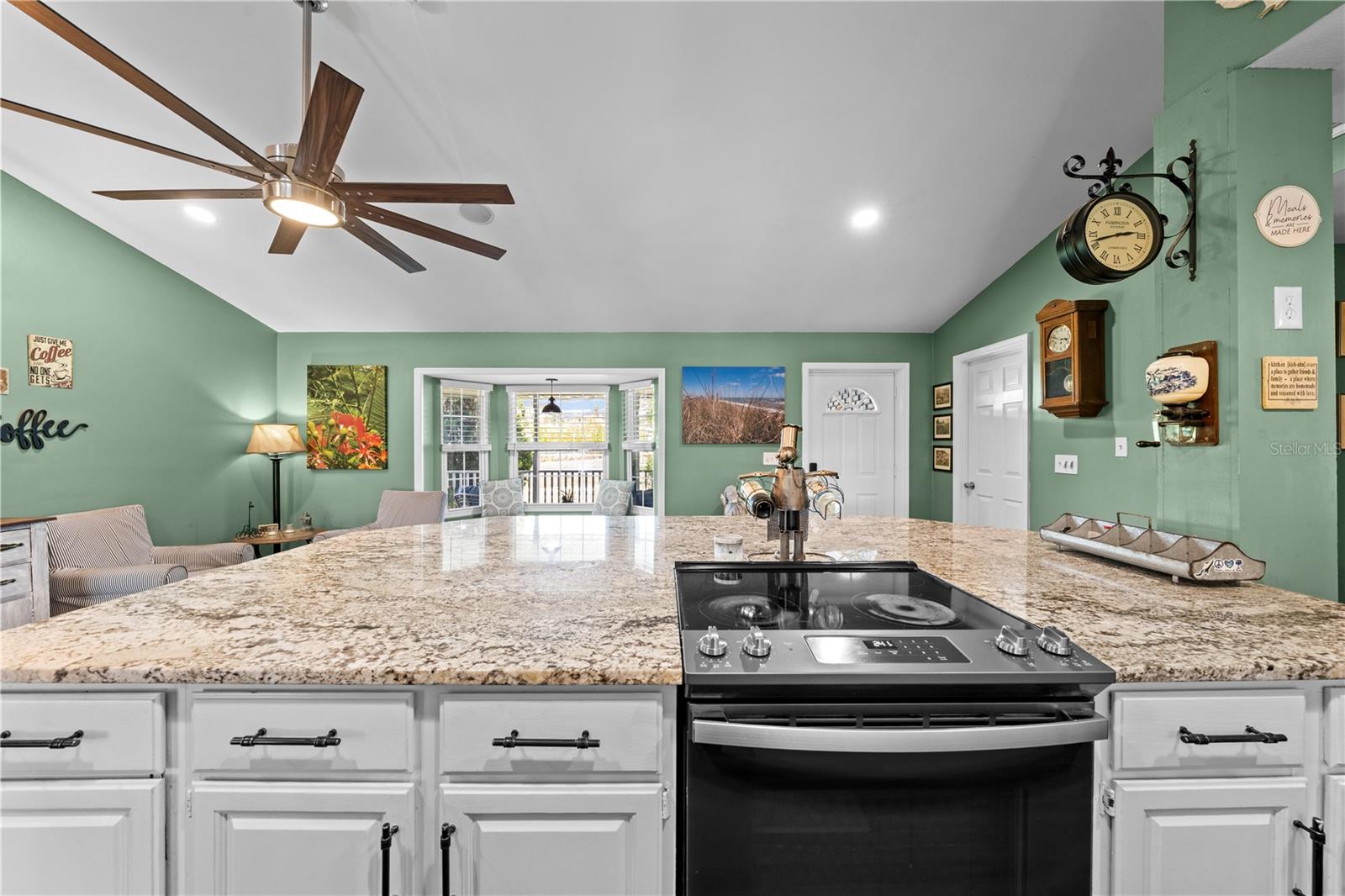 Image 26 of 66 For 2260 Bronco Drive