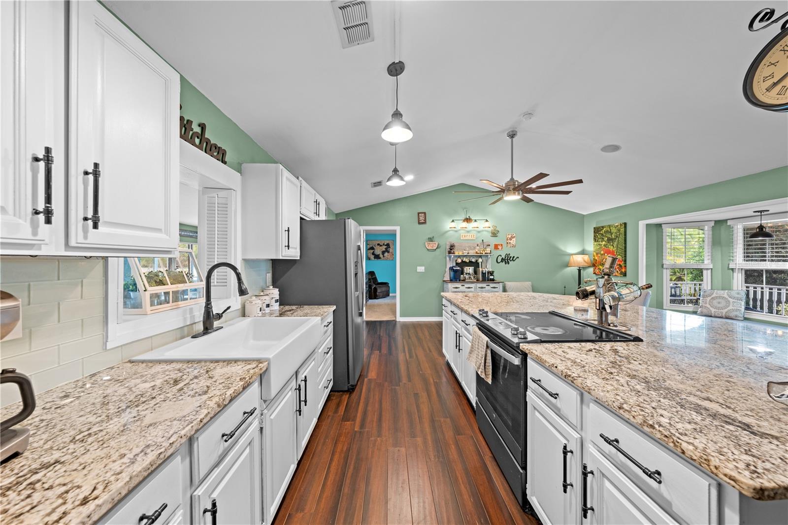 Image 28 of 66 For 2260 Bronco Drive