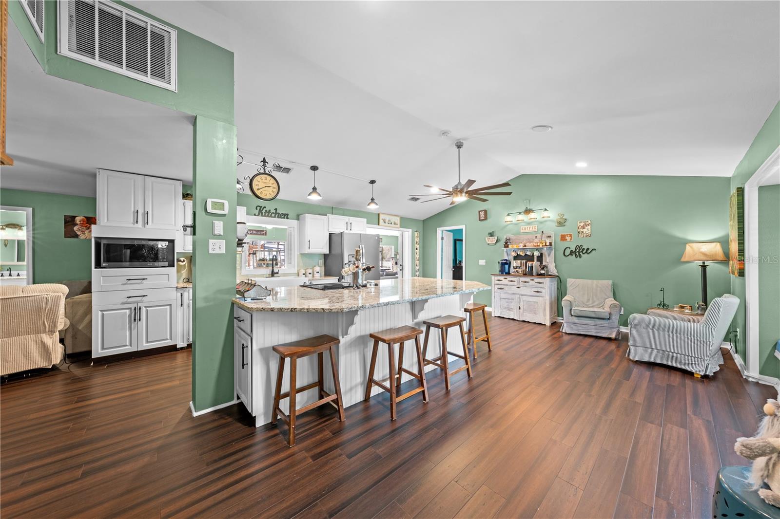 Image 35 of 66 For 2260 Bronco Drive