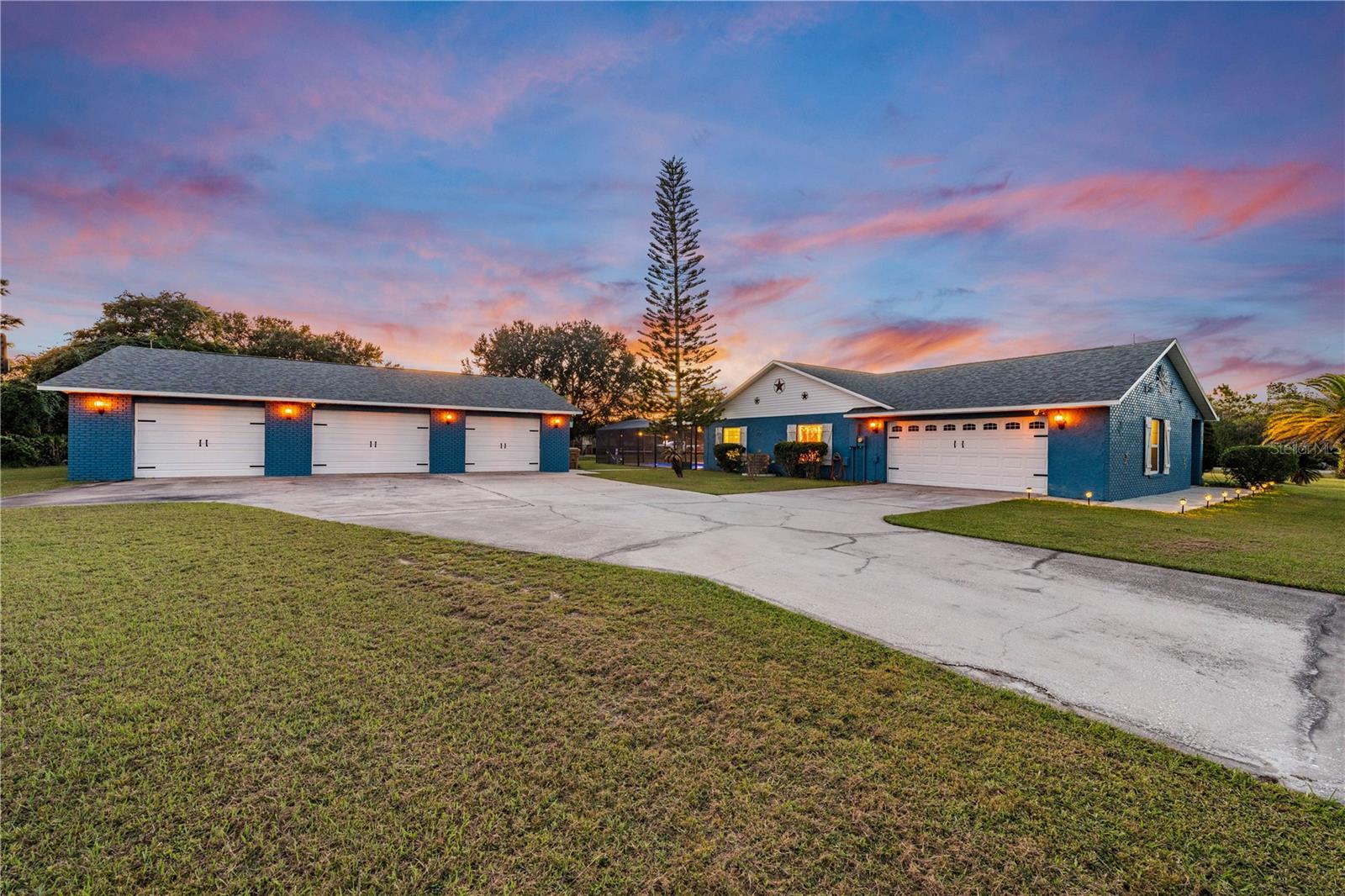 Image 8 of 66 For 2260 Bronco Drive