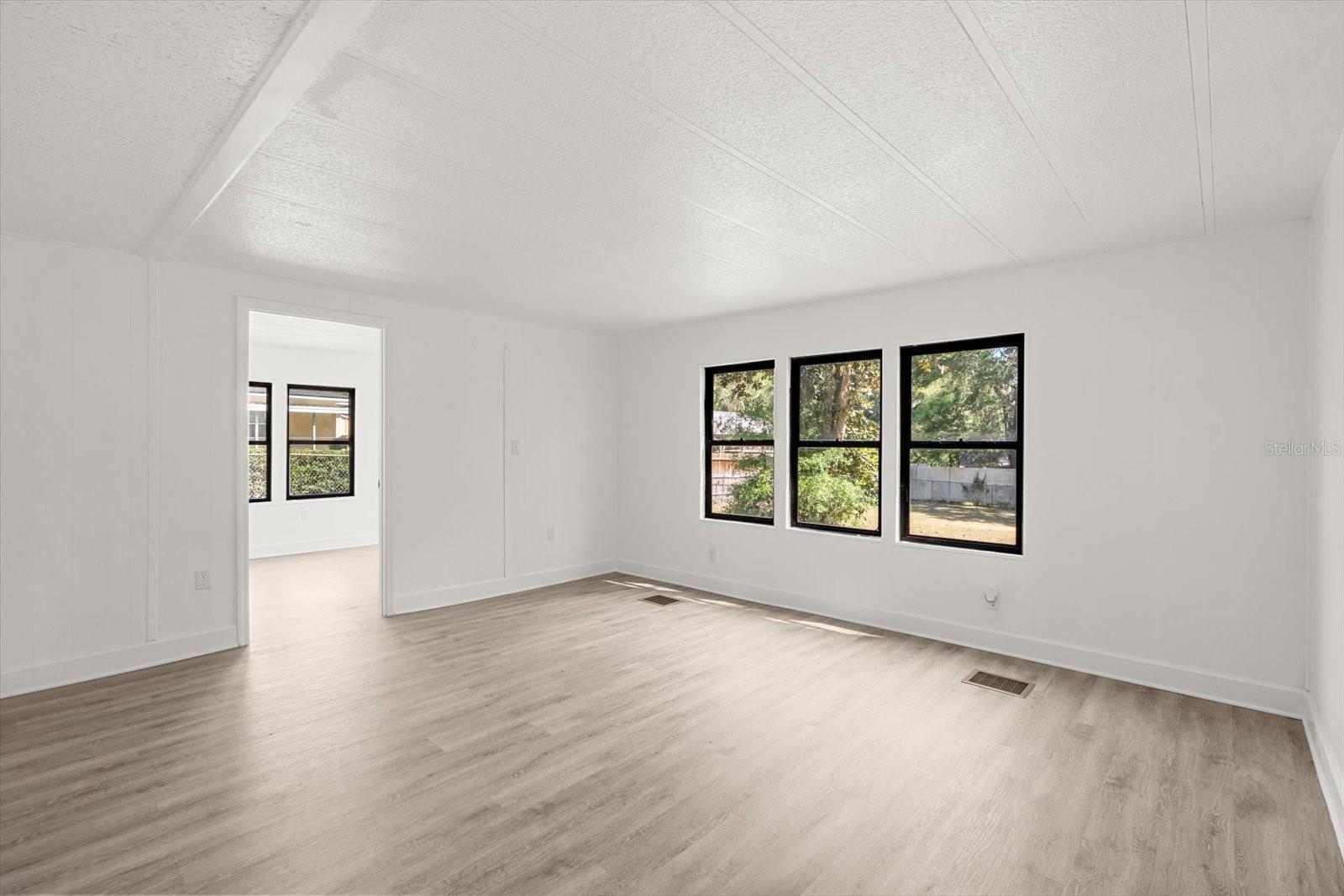 Image 22 of 24 For 112 Mcclendon Street