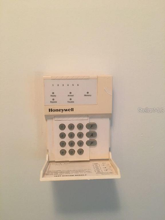 Image 9 of 12 For 425 Water  425