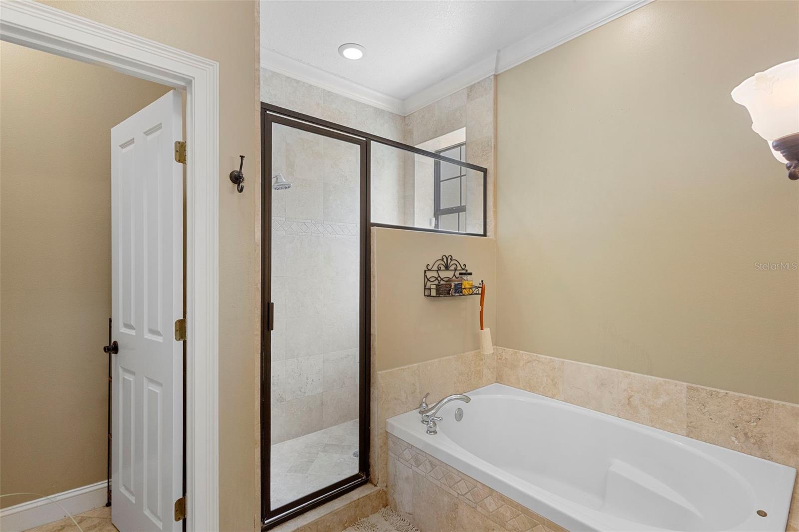 Image 25 of 61 For 5210 Hammock Circle