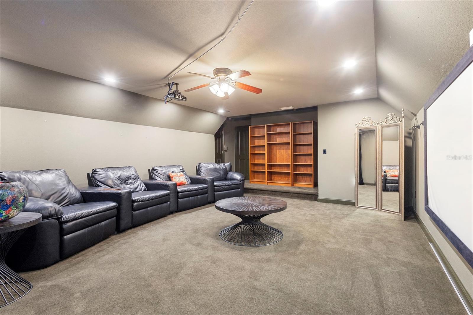 Image 29 of 61 For 5210 Hammock Circle