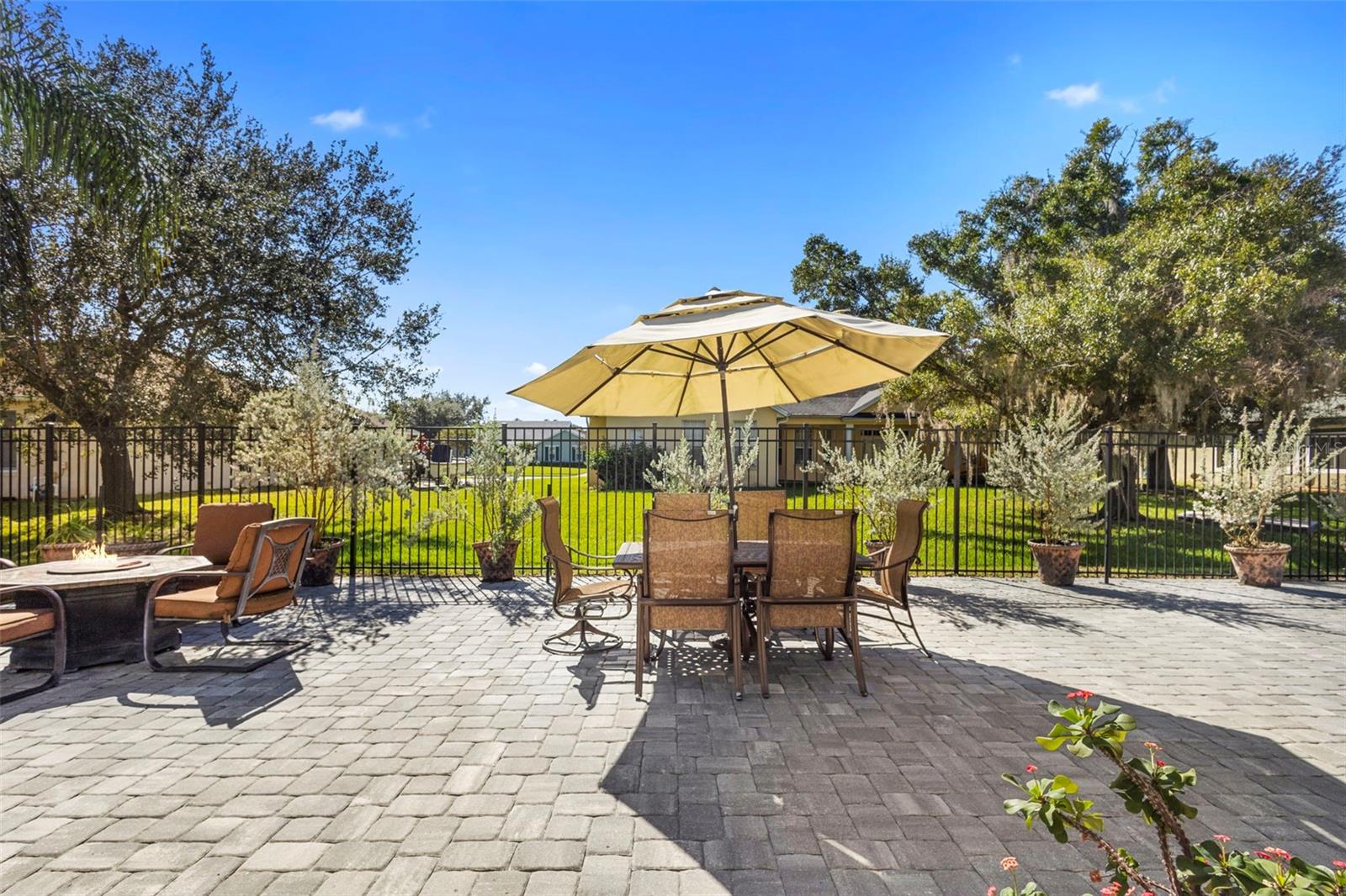 Image 50 of 61 For 5210 Hammock Circle