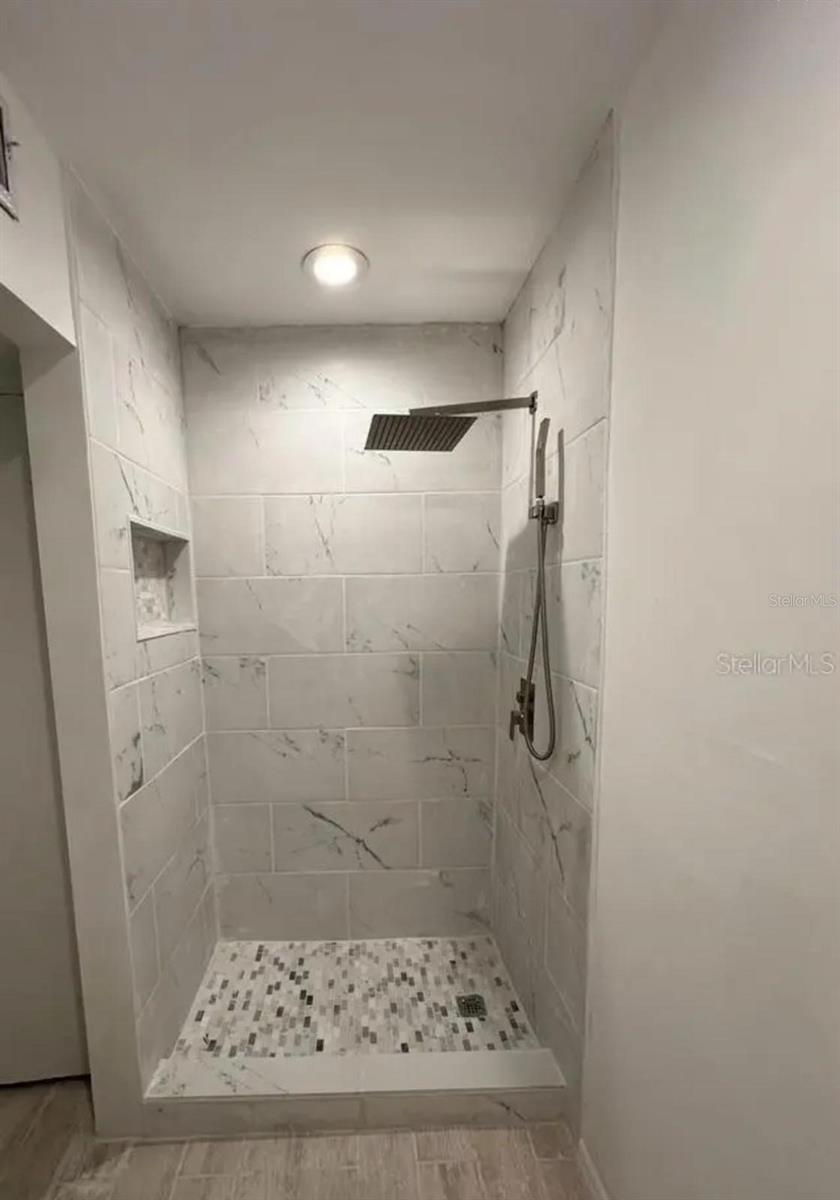 Image 14 of 15 For 5203 Indian Hill Road