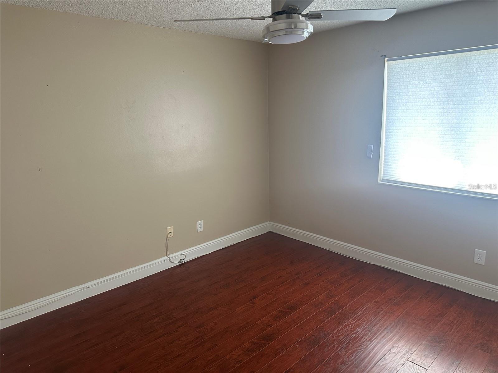 Image 10 of 11 For 180 Coralwood Circle