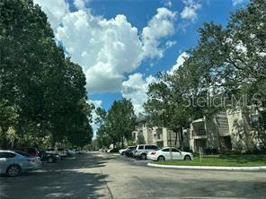 Image 13 of 19 For 1948 Lake Atriums Circle 129