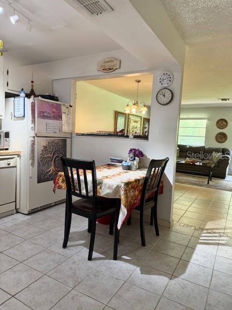 Image 6 of 16 For 1507 Grove Street 557