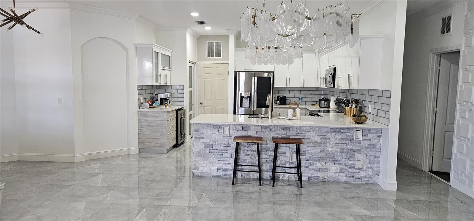 Details for 3916 Coastal Breeze Drive, KISSIMMEE, FL 34744