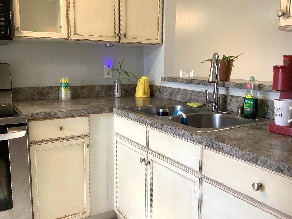 Image 5 of 13 For 53 Silver Park Circle