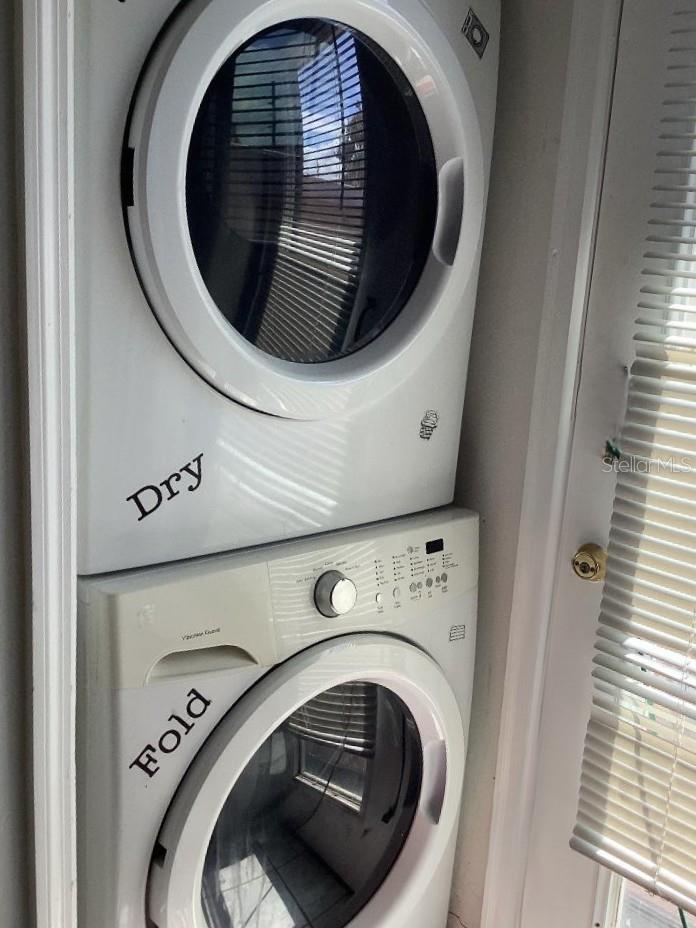 Image 6 of 13 For 53 Silver Park Circle