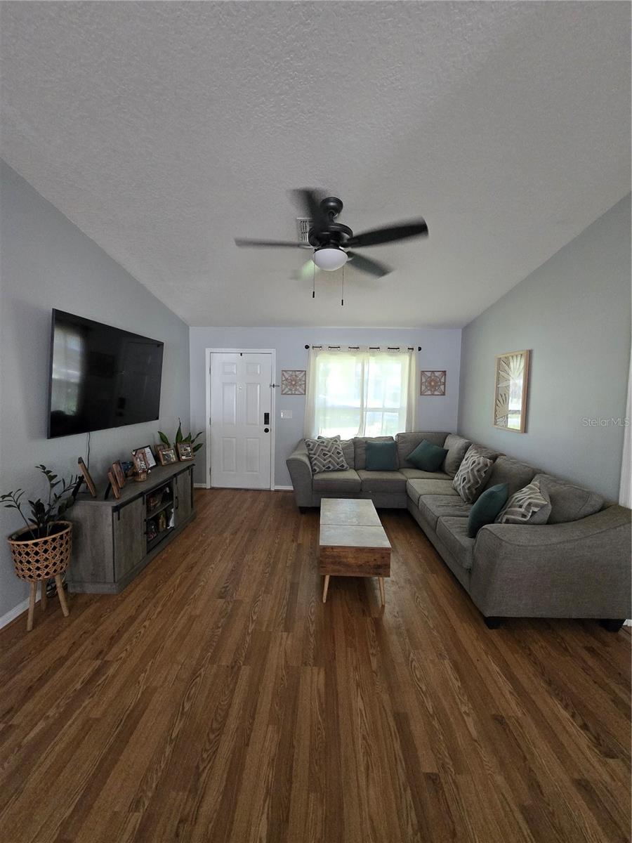 Image 3 of 16 For 599 Magnolia Ridge Avenue