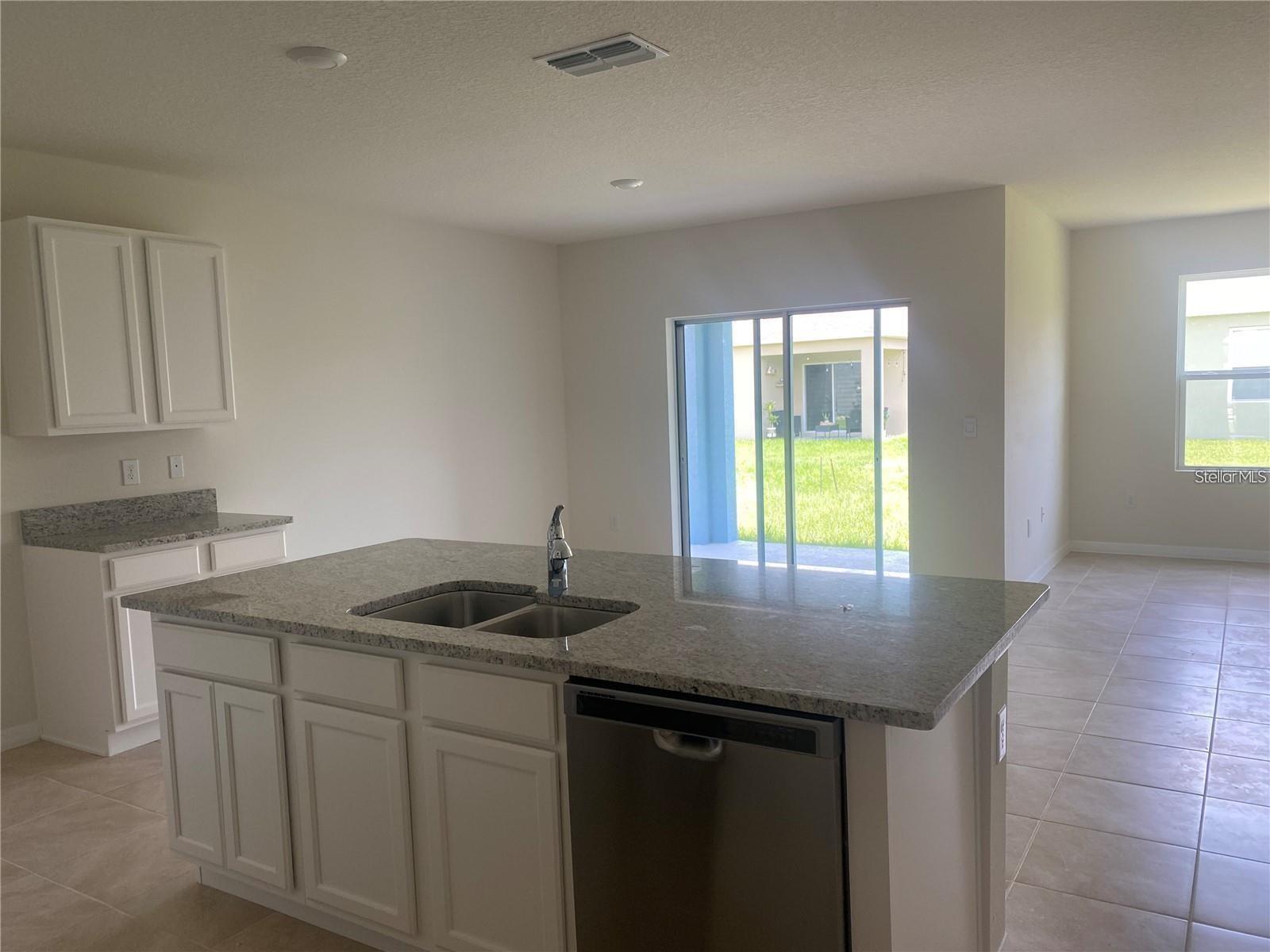 Image 2 of 9 For 2000 Carnostie Road