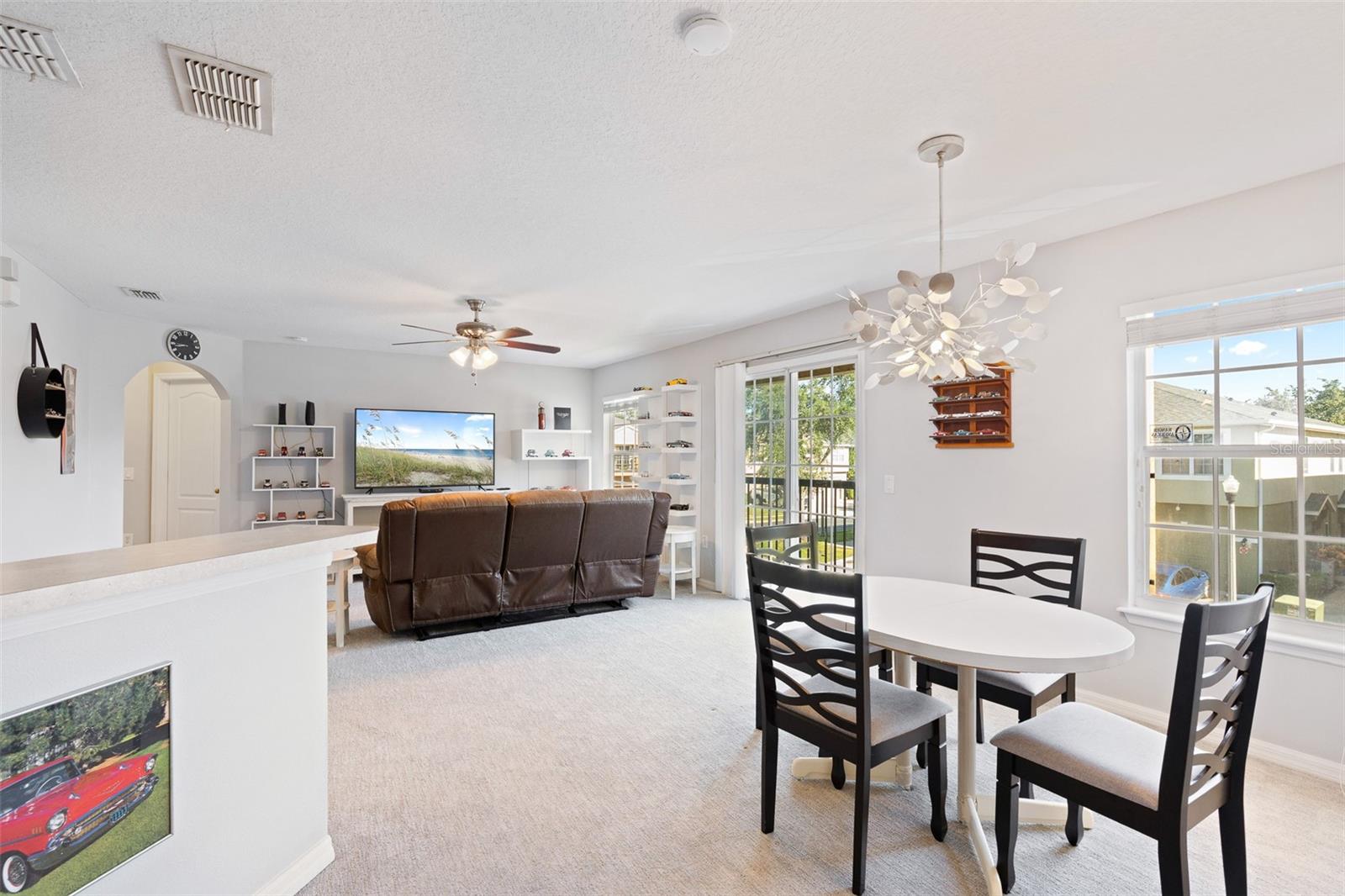 Image 21 of 44 For 4100 Orange Tree Court