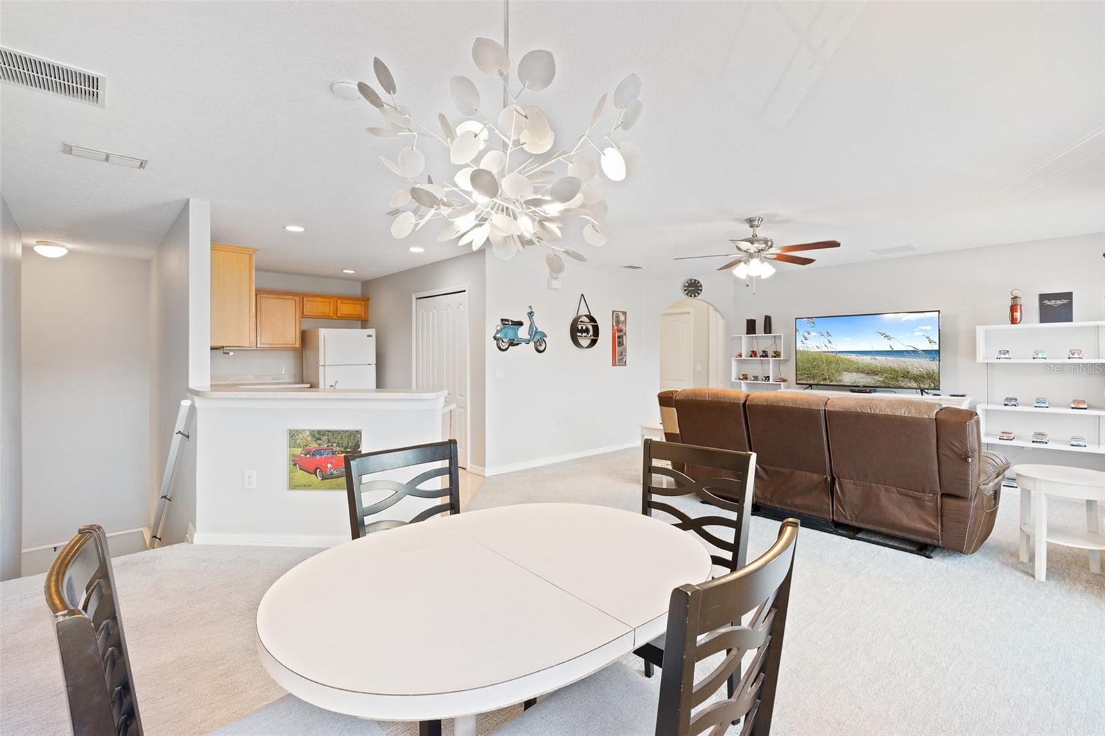 Image 23 of 44 For 4100 Orange Tree Court