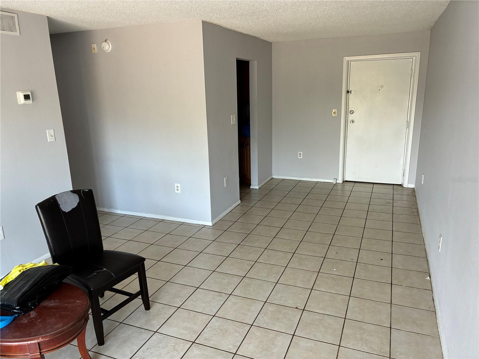 Image 3 of 7 For 1904 Honour Road 29