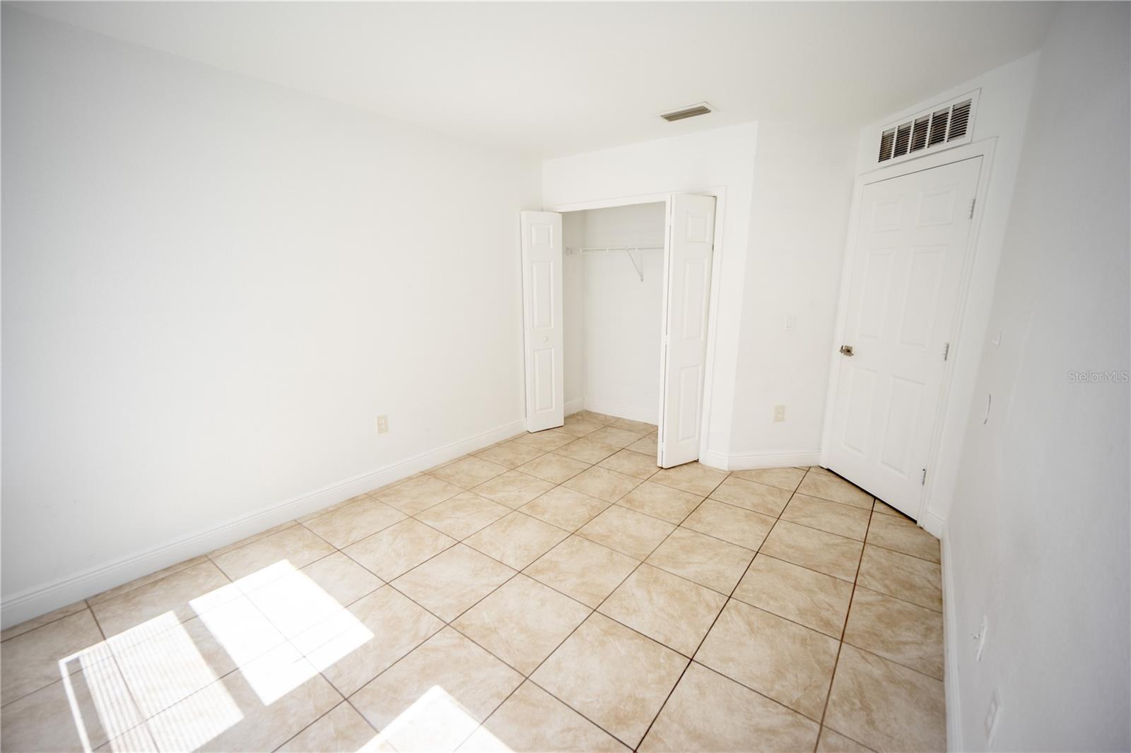 Image 8 of 13 For 2814 Club Cortile Circle A