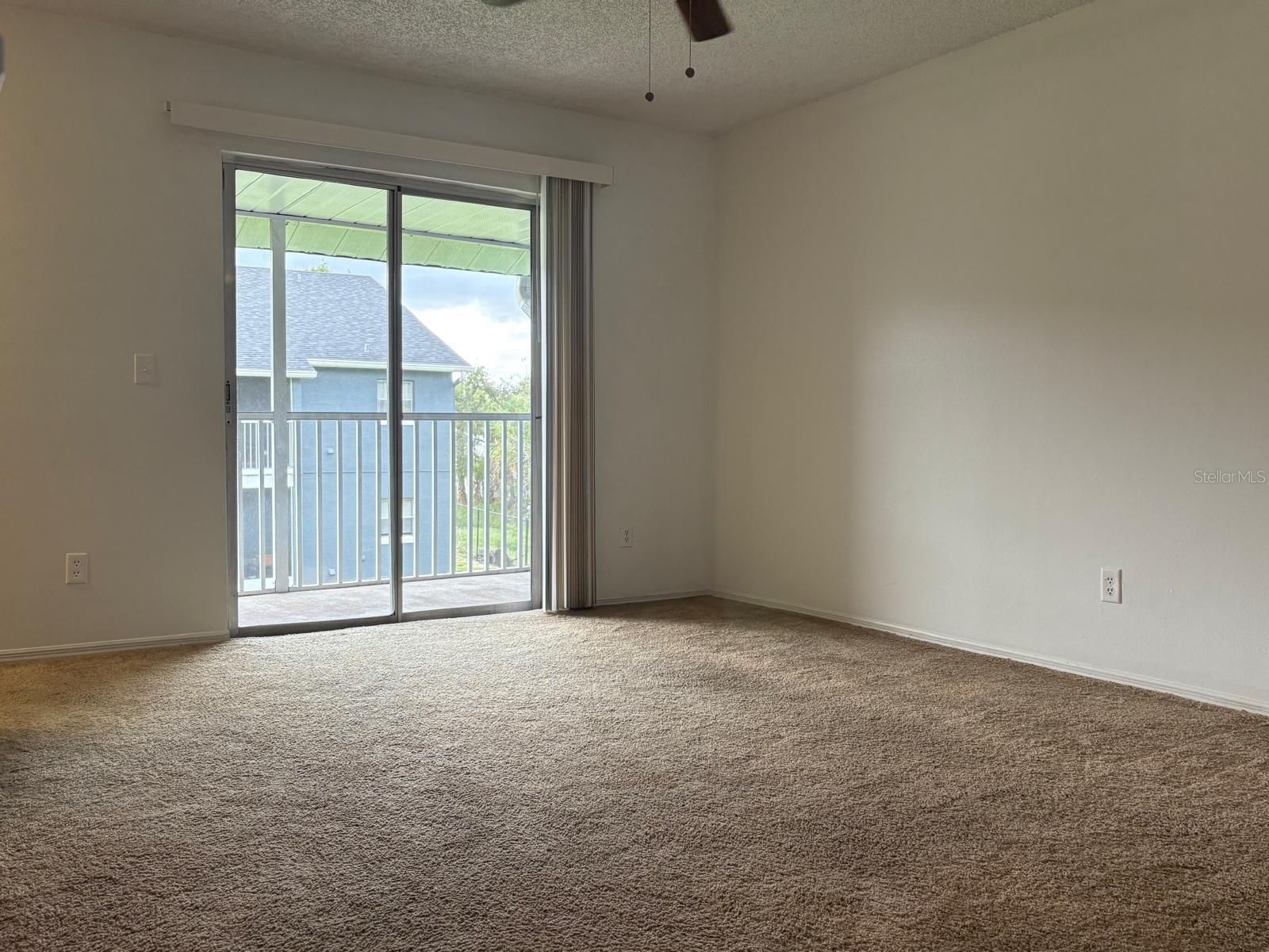 Image 2 of 15 For 4148 Pershing Pointe Place 7