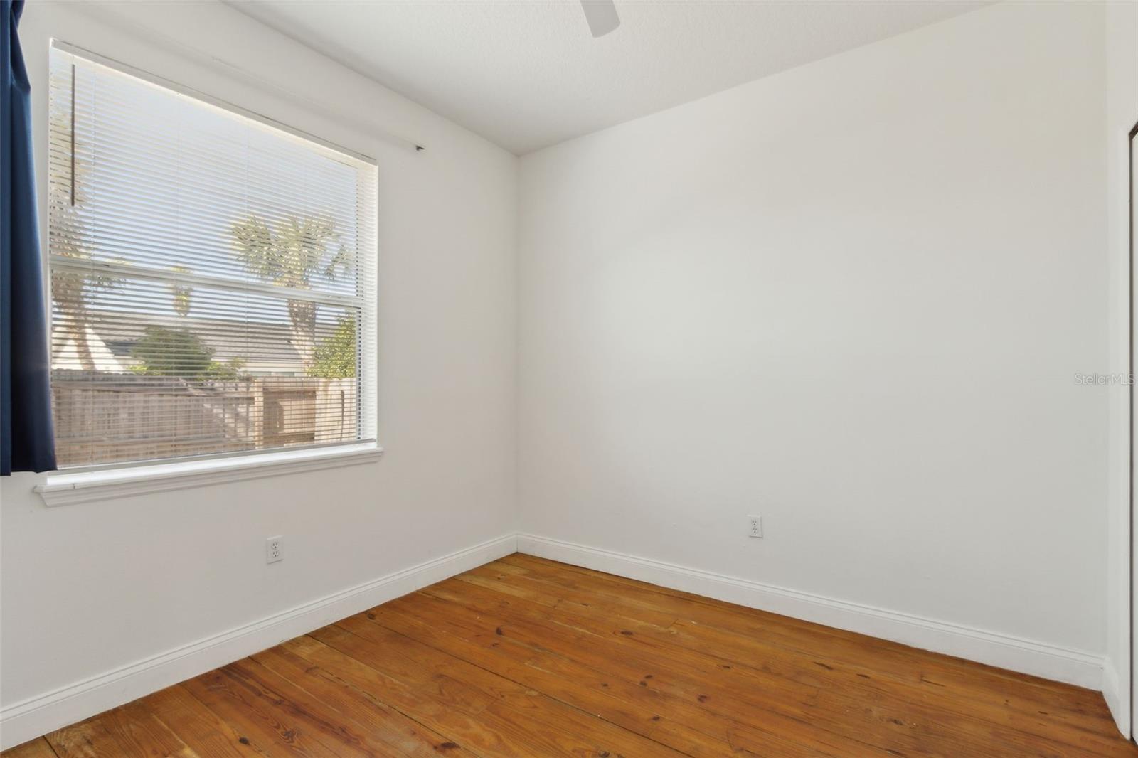 Image 13 of 26 For 10524 Ramblewood Road