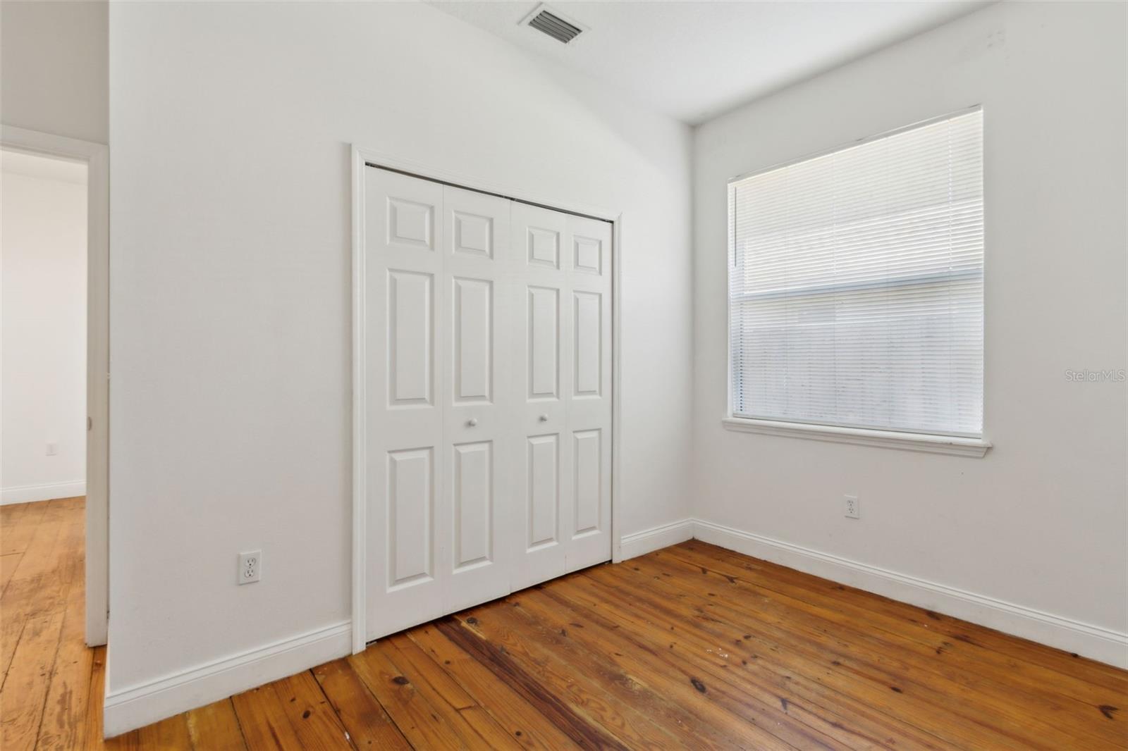 Image 15 of 26 For 10524 Ramblewood Road